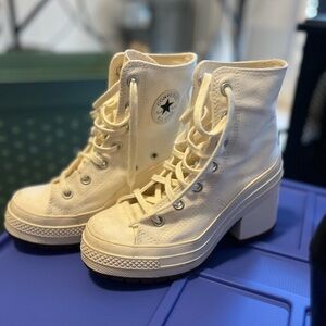 Converse Women's Lace-Up Cream Boots
